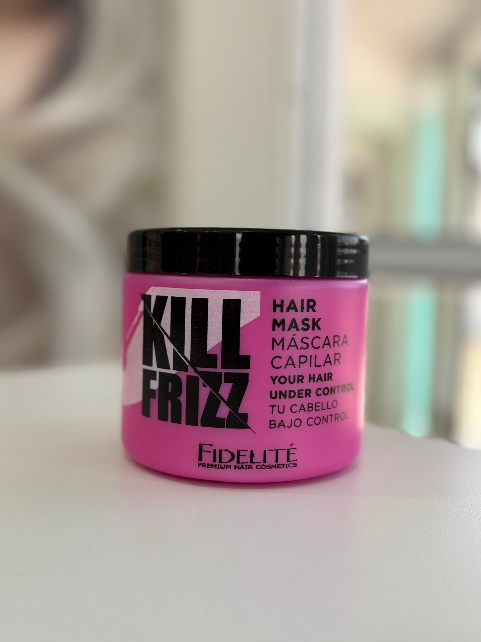 MÁSCARA CAPILAR KILL FRIZZ - 500 ml.